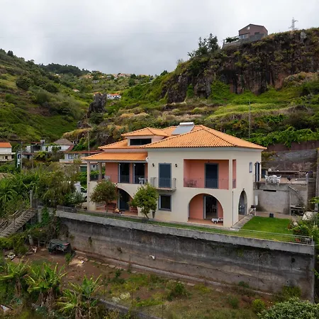 Flor Garden Retreat & Peaceful Daire
