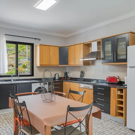 Holiday home Flor Santa Cruz (Madeira)