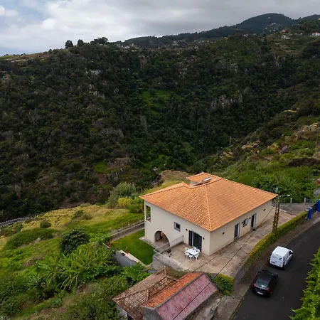 Flor Garden Retreat & Peaceful Appartamento *