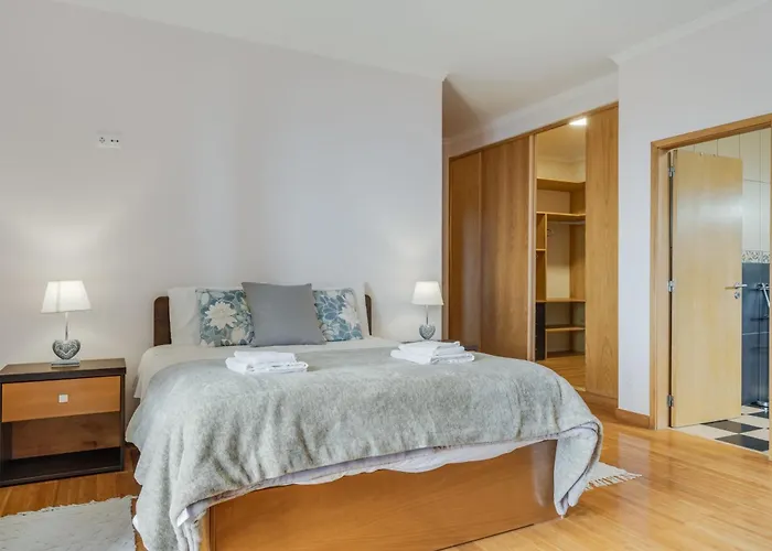 Flor بيت للعطل