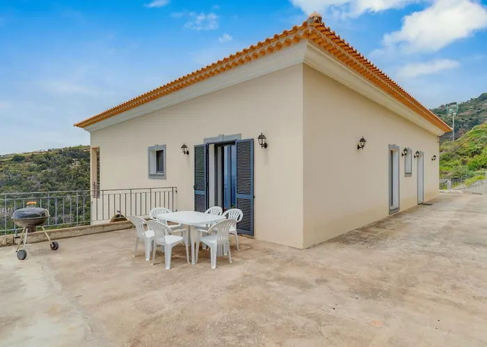 Dom wakacyjny Flor *