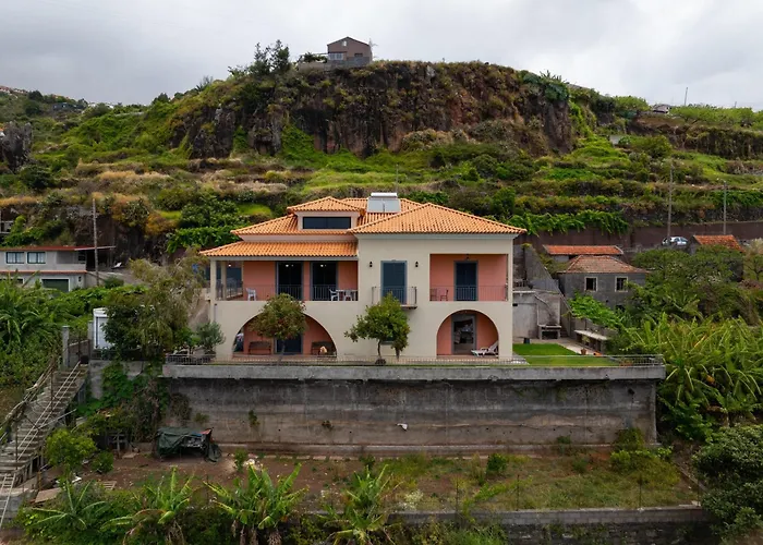 بيت للعطل Flor